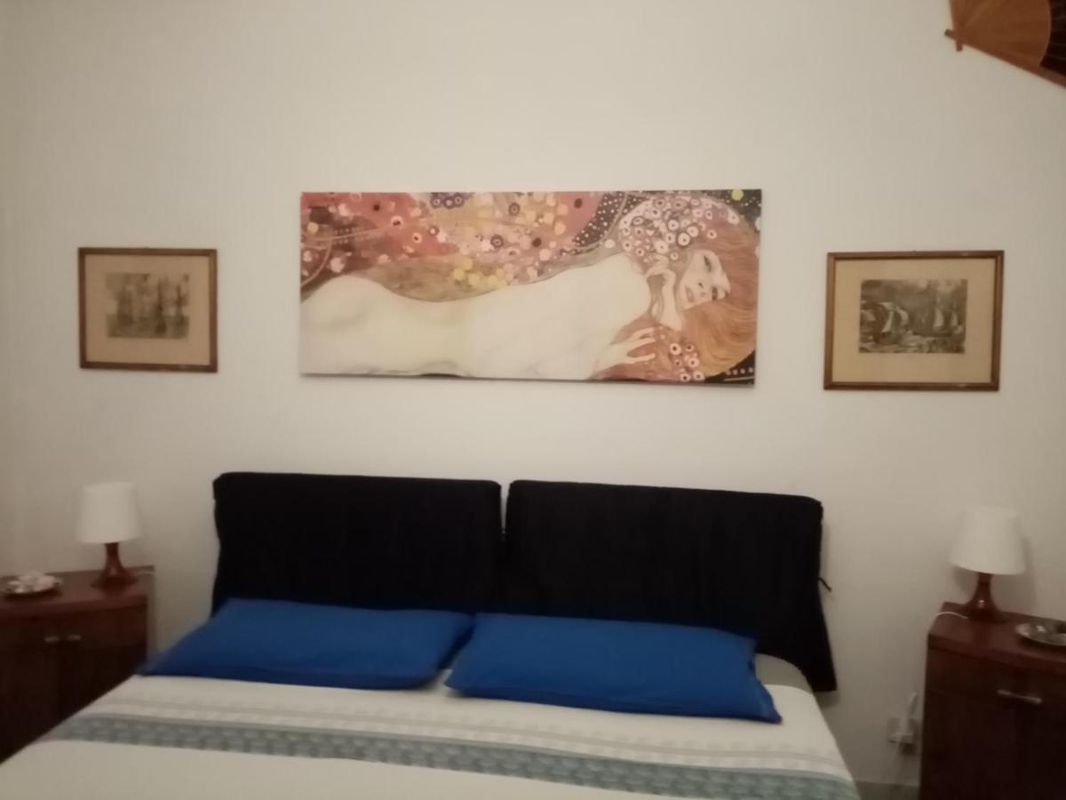 Laetitia Appartement Porto Santo Stefano  Buitenkant foto